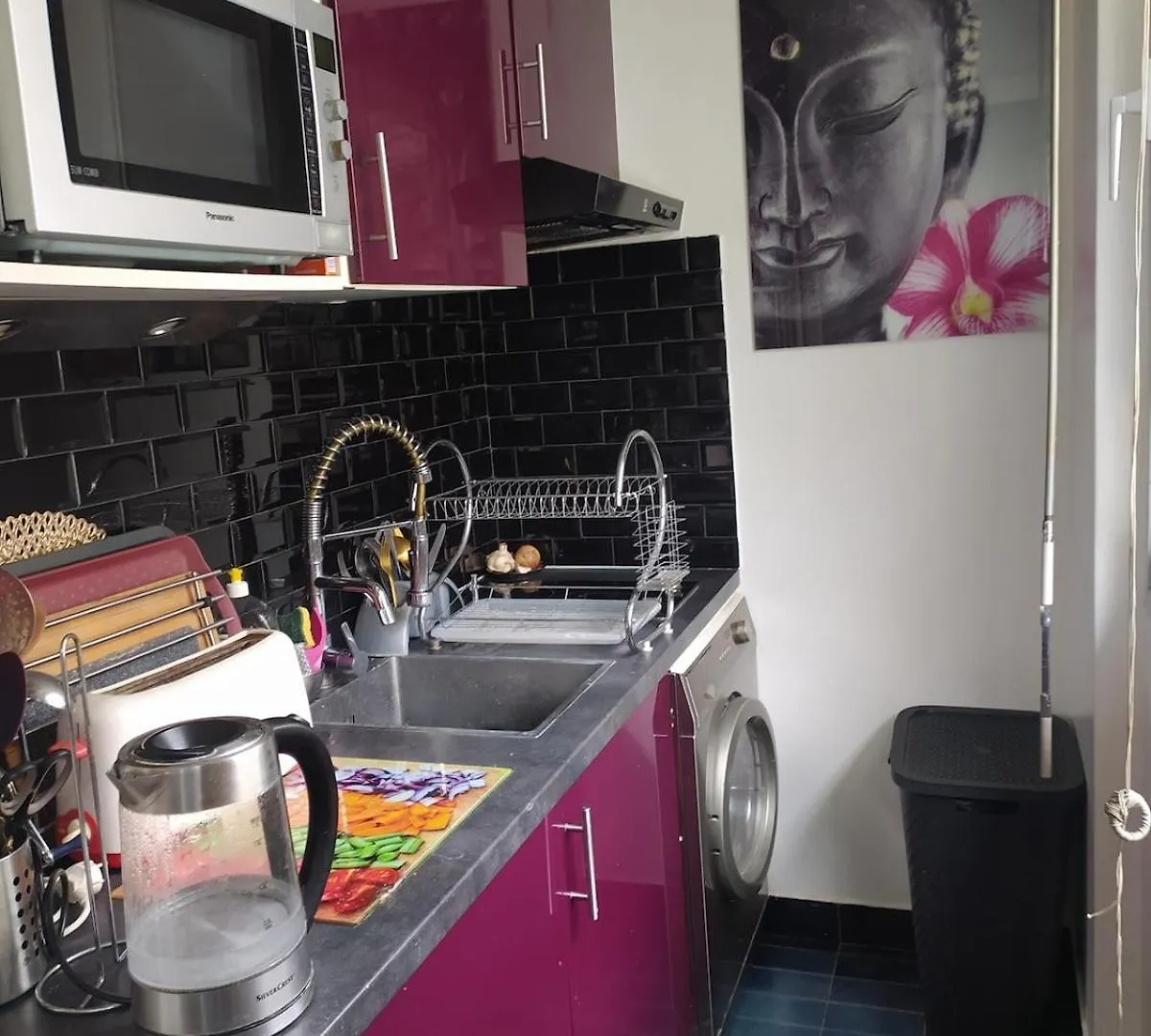 Charmant Studio Pres Des Champs Elysees Paris